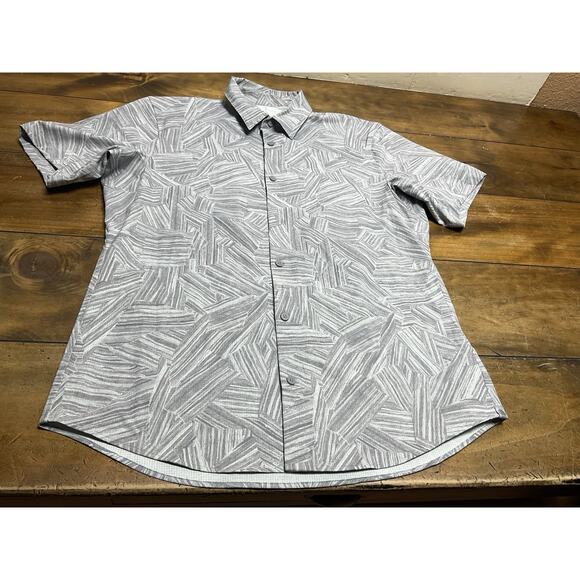 Lululemon Shirt Mens Medium Grey Airing Easy Short Sleeve Ventlight Mesh - Picture 1 of 8